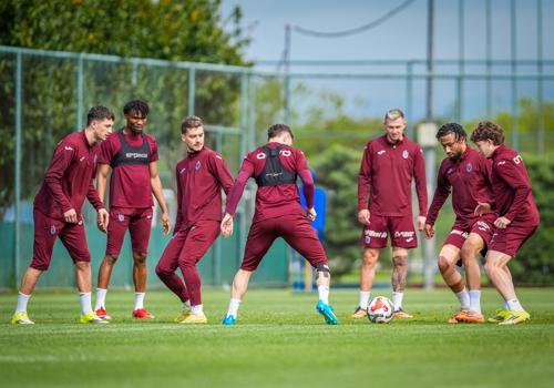Samsunspor Futbol Direktörü Fuat Çapa: Kadroda Takviyeler Kaçınılmaz gorsel 5