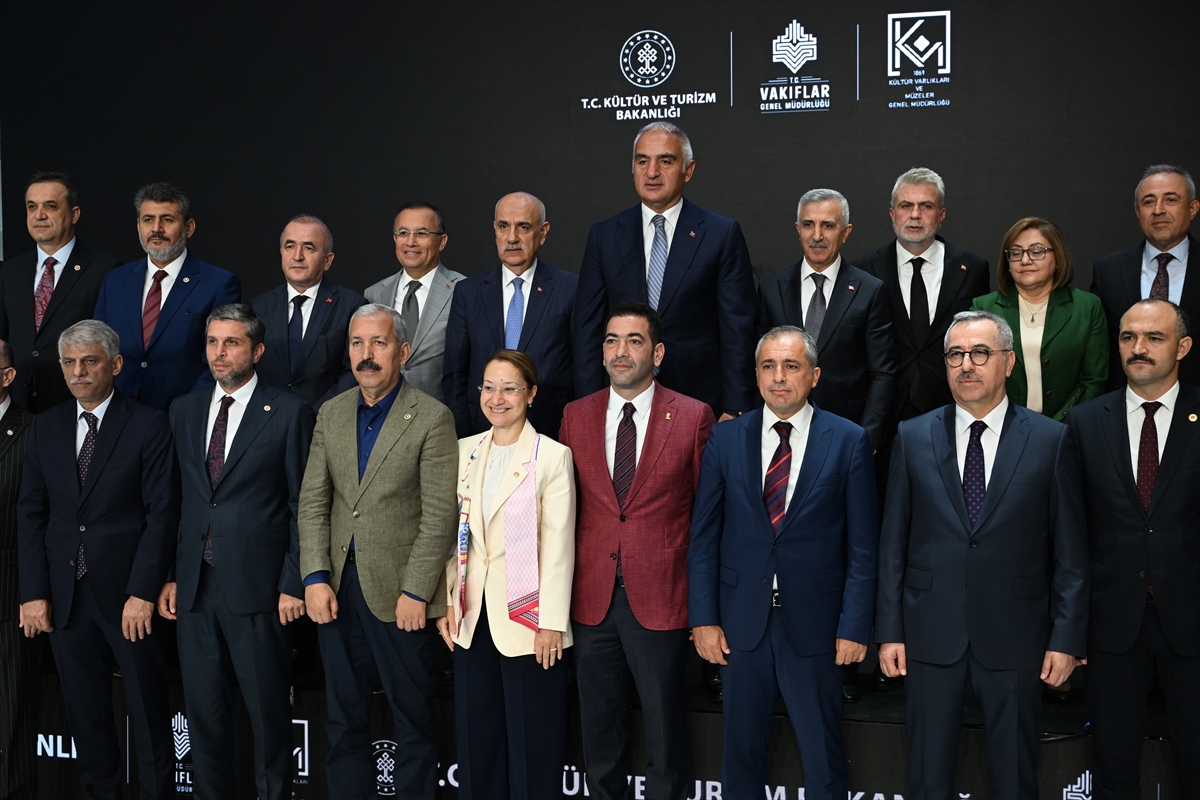 Bakan Ersoy: Deprem bölgesindeki restorasyona 12 milyar 265 milyon lira kaynak