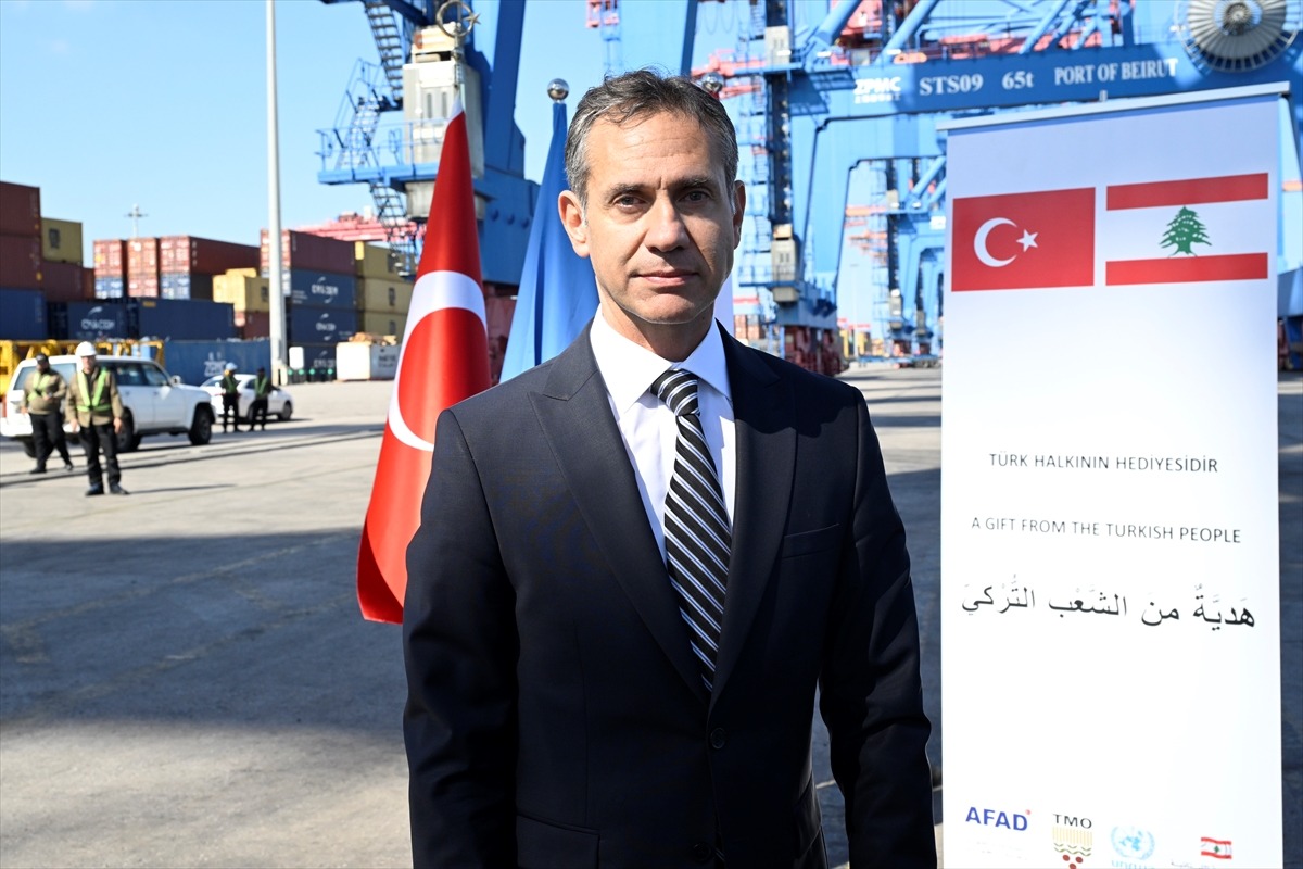 AFAD, Lübnan’daki Filistinliler ve yerinden edilen ailelere 2 bin ton un ulaştırdı