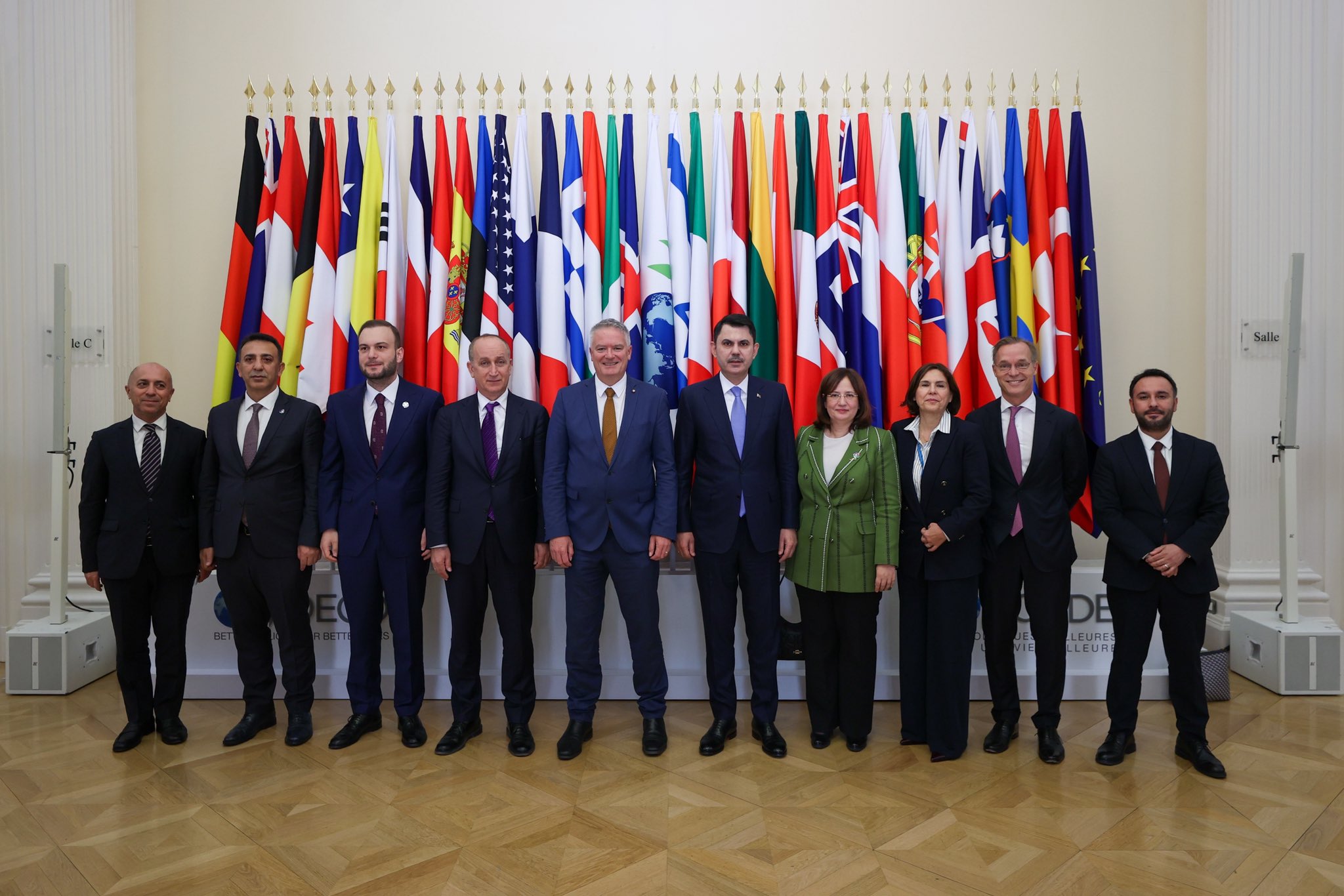 Bakan Kurum: OECD ile COP31 Başkanlığı stratejik ortaklık kurdu