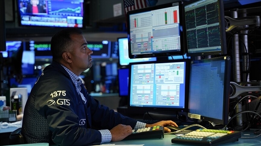 Global markets rise as oil prices fall, with Brent dropping to $103.4