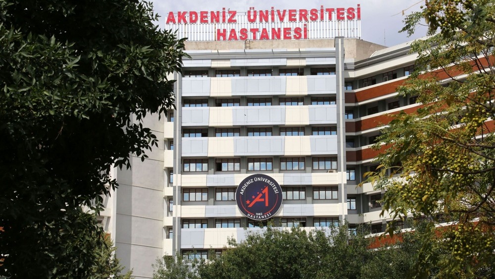 Üniversite hastaneleri ileri tıp uygulamalarını Türkiye genelinde yaygınlaştırıyor