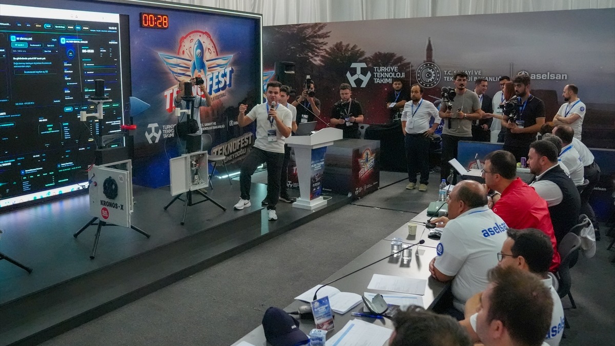 ASELSAN, Diyarbakır’daki TEKNOFEST’te ilk elektronik harp yarışmasını yürütüyor