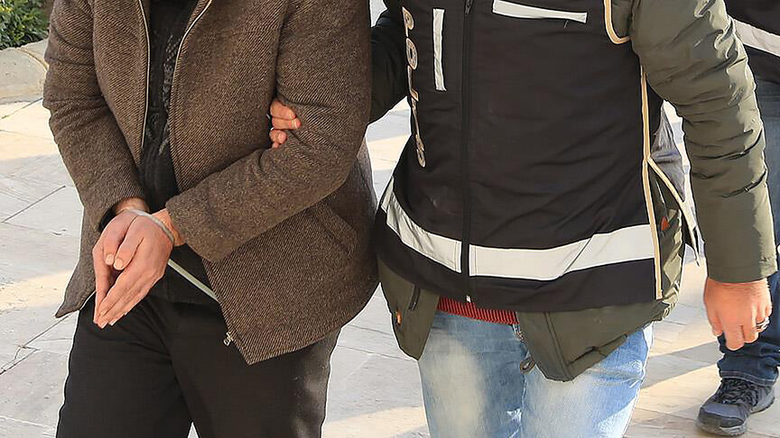 Kozinoğlu soruşturmasında iki savcı tutuklandı, iki şüpheli ev hapsine alındı