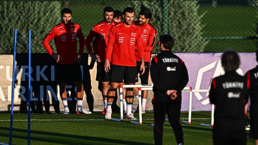 A Milli Futbol Takımı, Fransa maçının hazırlıklarına Riva’da başladı