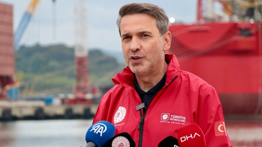 Türkiye ve Lübnan enerji güvenliği için elektrik ve boru hatlarını görüştü