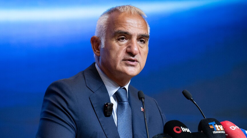 Bakan Ersoy, 26 Eylül Dil Bayramı’nda Atatürk’ü saygıyla andı