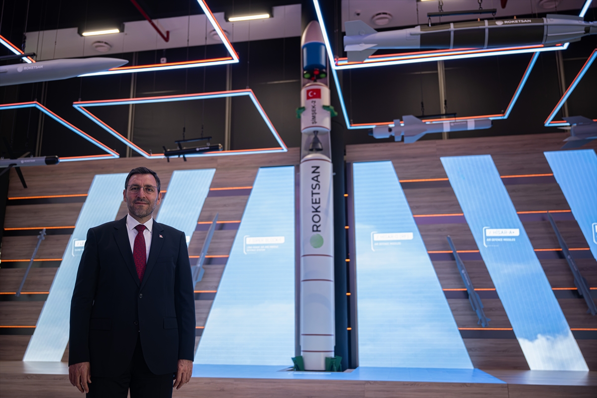ROKETSAN ŞİMŞEK 1 ve 2 ile Türkiye’nin uzaya erişimini hedefliyor