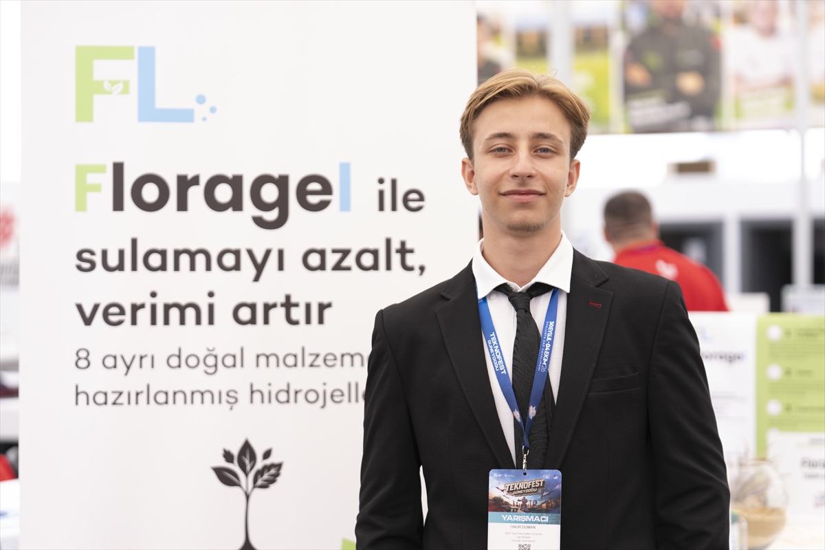 İzmirli lise öğrencileri TEKNOFEST’te kök bölgesinde su tutan sistem geliştirdi