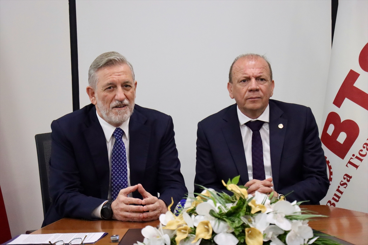 BTSO Başkanı seçilen Özer Matlı, görevi İbrahim Burkay’dan devraldı