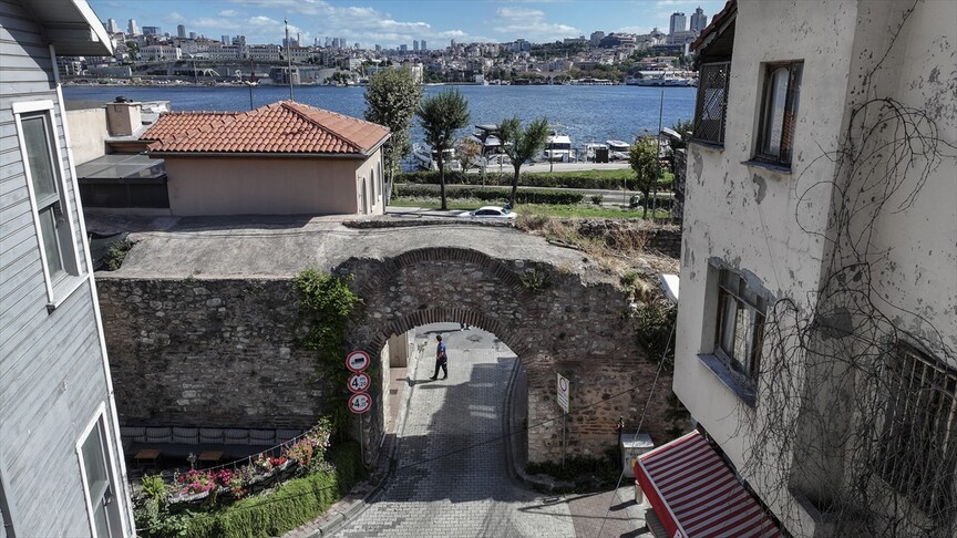 Cibali Gate stands as a gateway to Istanbul’s 1,800-year history