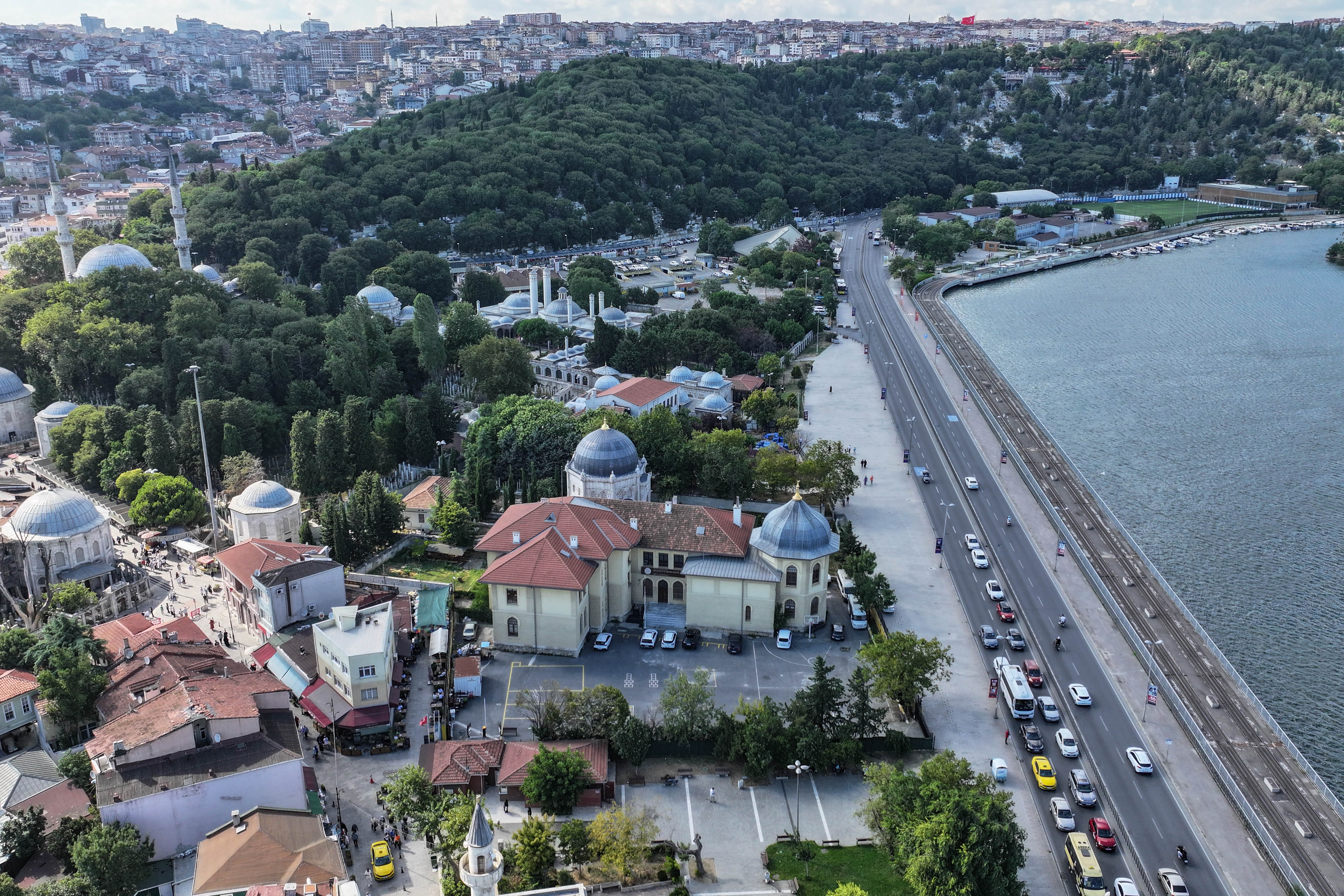 İstanbul'daki Reşadiye Mektebi binası Milli Mücadele'ye destek verdi