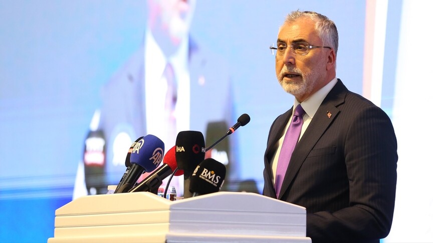 Bakan Işıkhan: 18 bin 441 öğrenciye 609 milyon liralık eğitim yardımı
