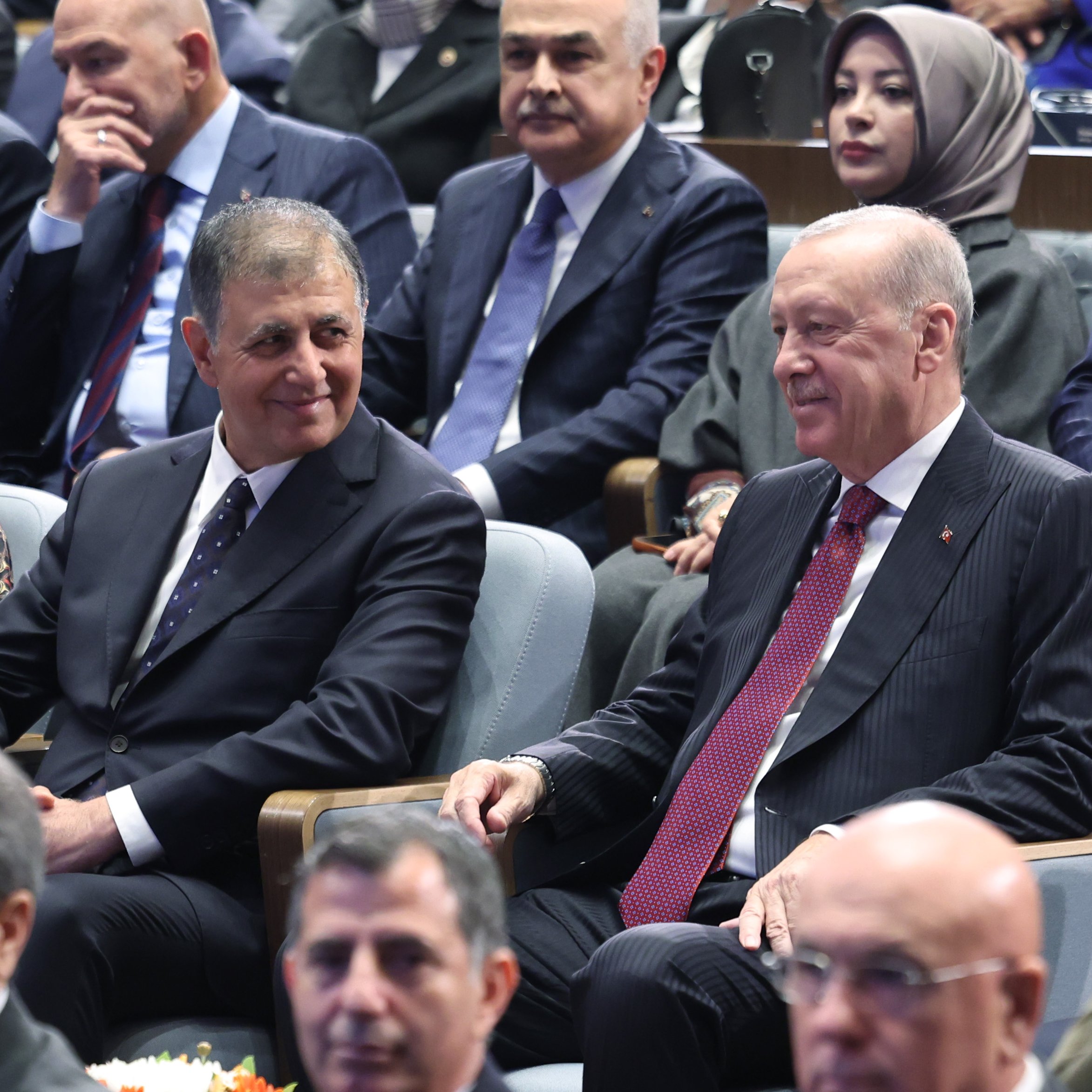 Cemil Tugay ve Cumhurbaşkanı Erdoğan toplantıda