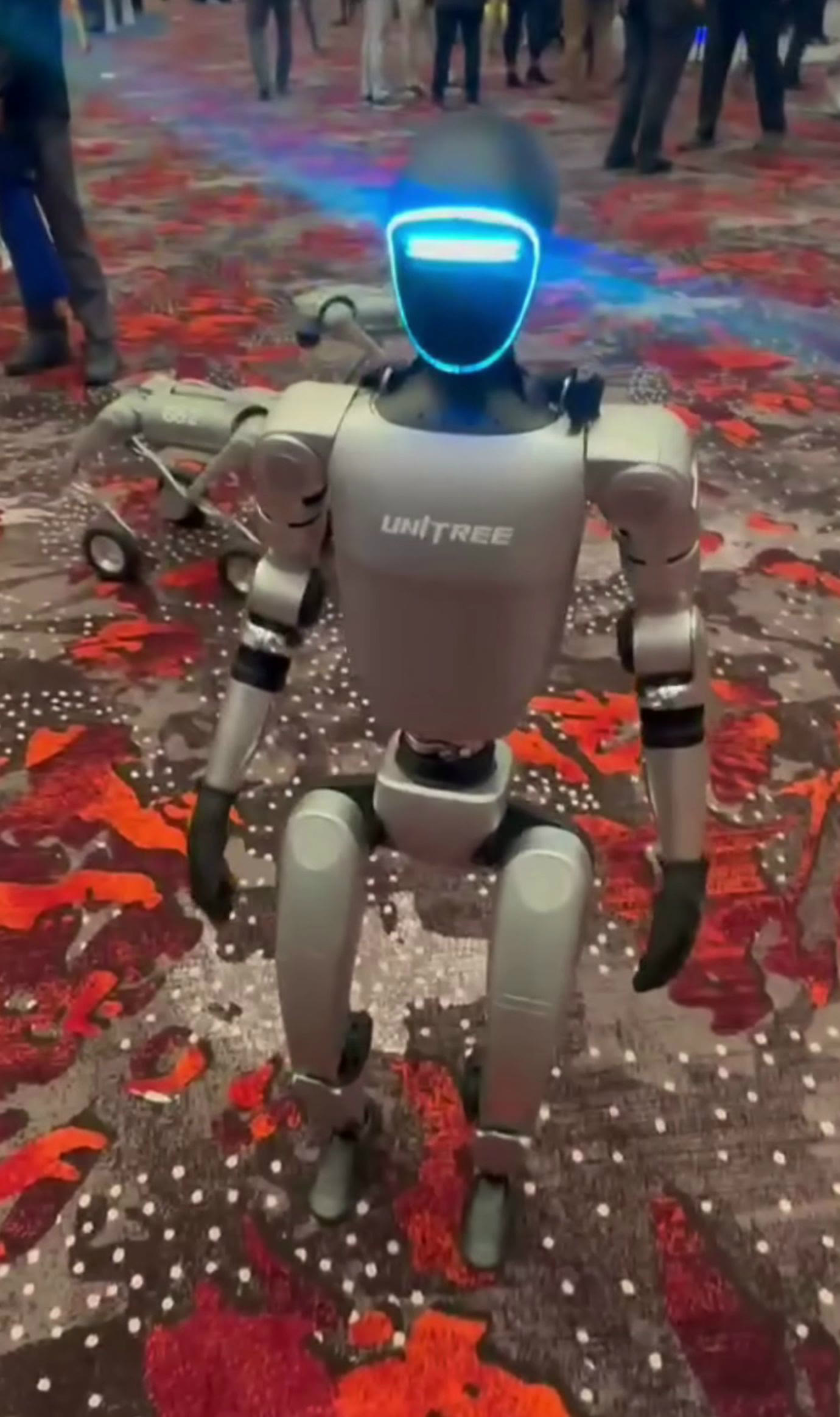 Çinli Unitree şirketinin G1 insansı robotu