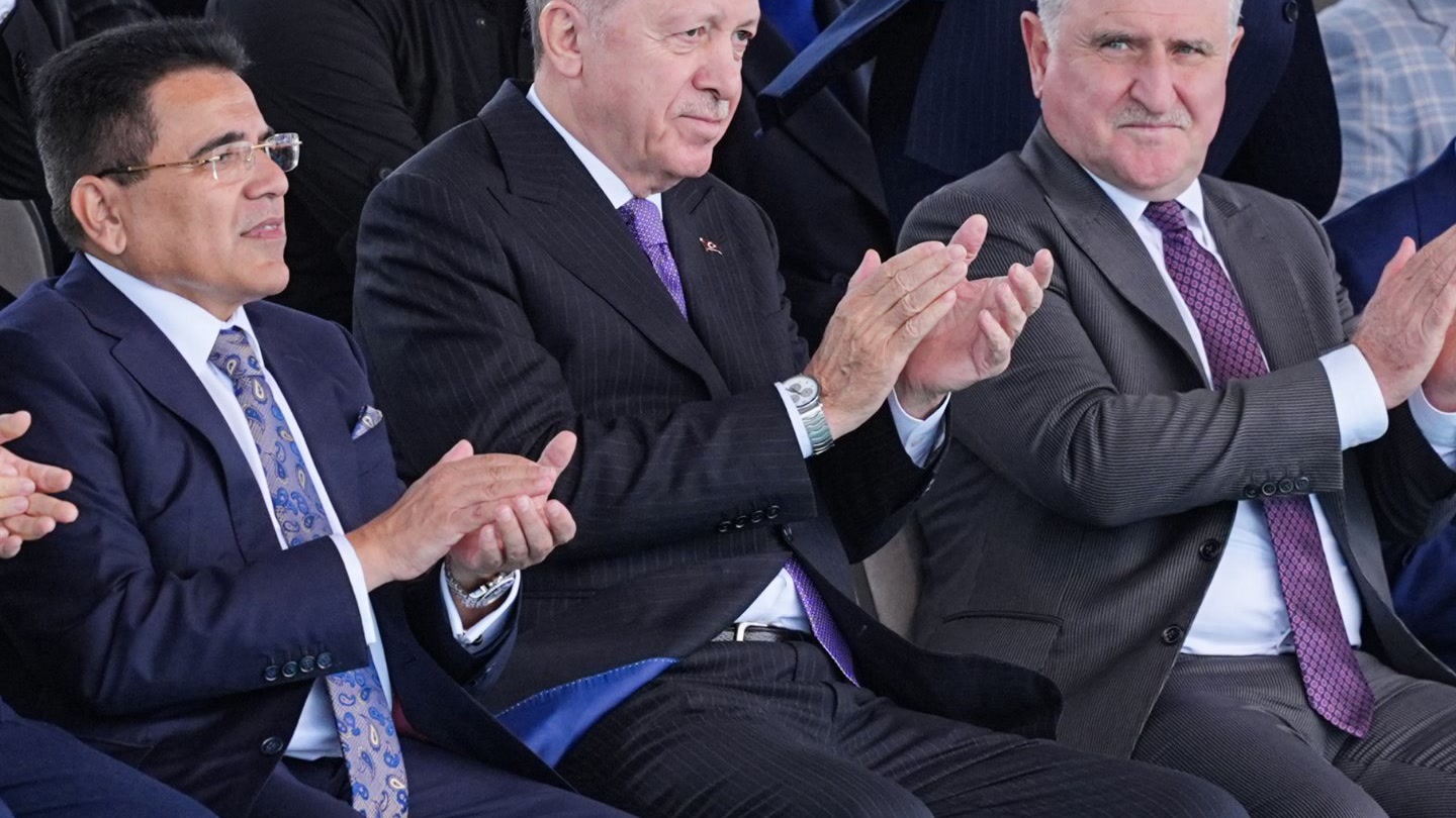Cumhurbaşkanı Erdoğan final müsabakasını protokolde izledi
