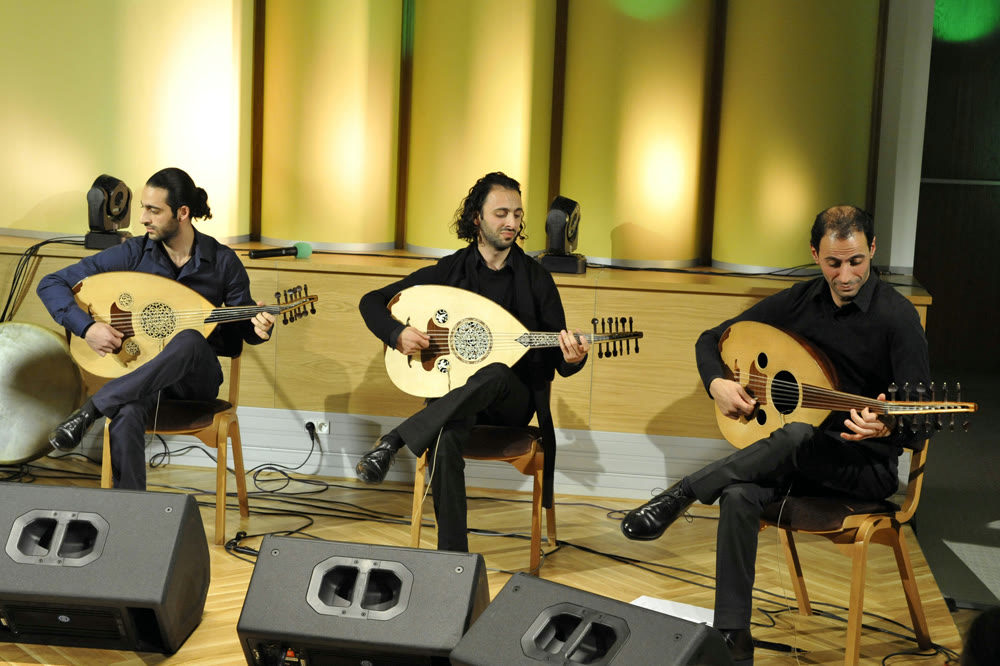 Cibran Üçlüsü, Varşova'daki bir konserde (2013, arşiv)