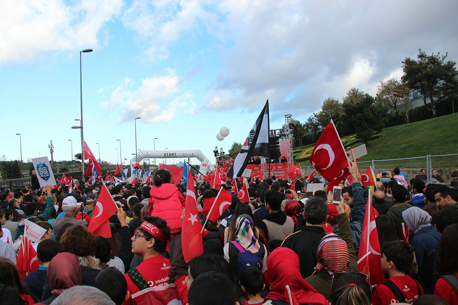 İstanbul Maratonu’na katılan koşucular (arşiv)