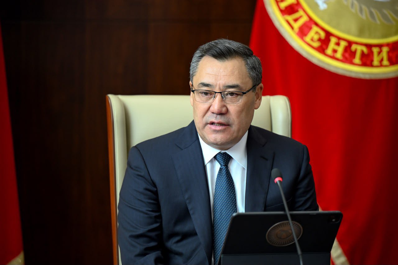 Kırgızistan Cumhurbaşkanı Caparov