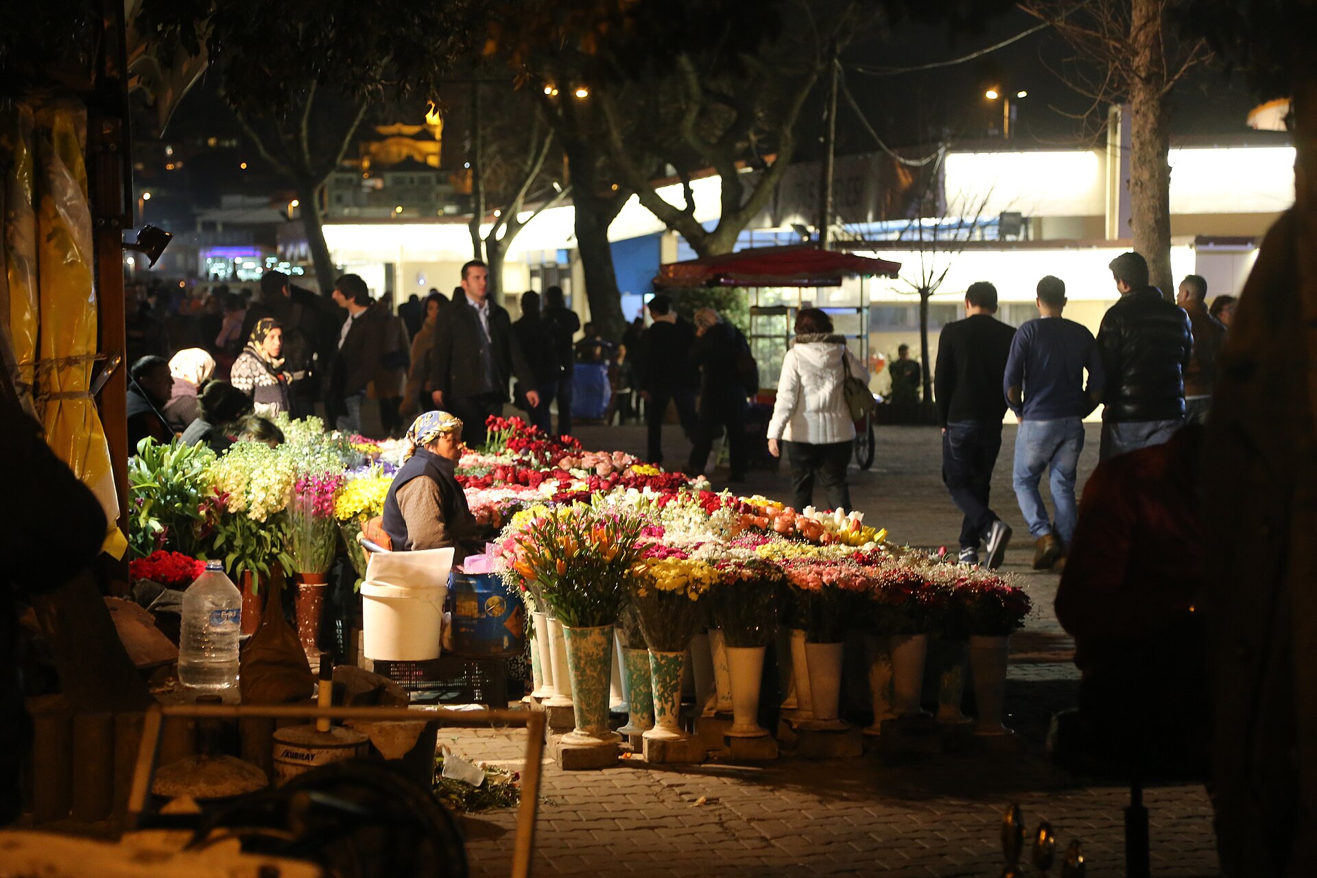 İstanbul Kadıköy'de bir pazar tezgâhı (arşiv)