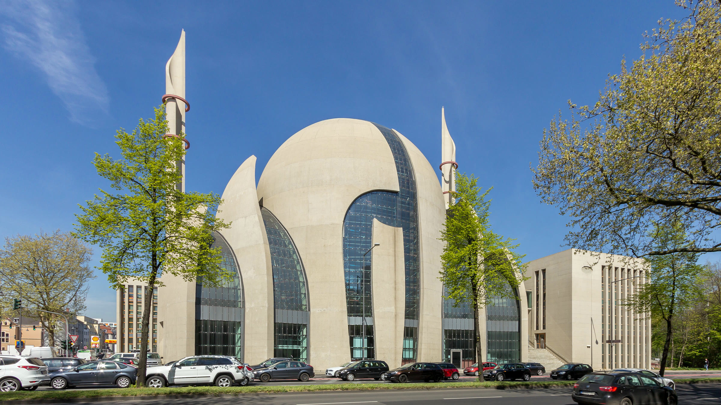 Köln'deki DİTİB Merkez Camii (arşiv)