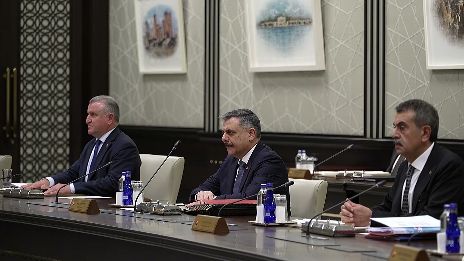 Kabine üyeleri toplantıda
