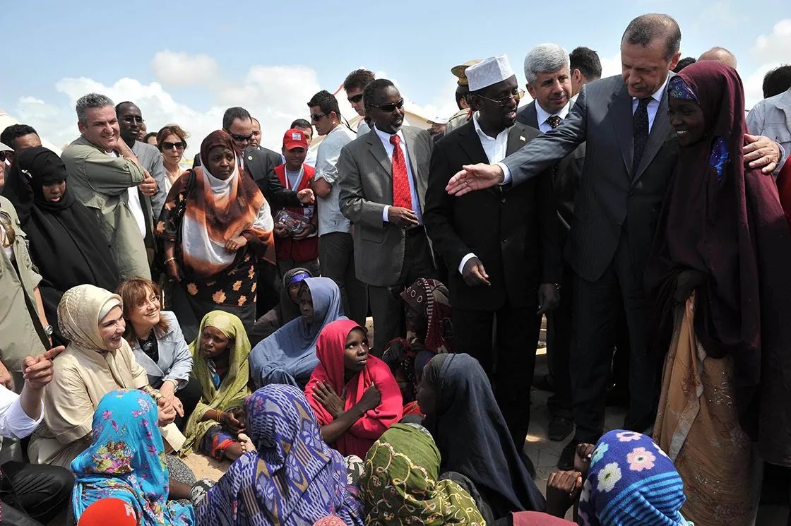 Cumhurbaşkanı Erdoğan'ın 15 yıl önceki Somali ziyaretinden bir kare