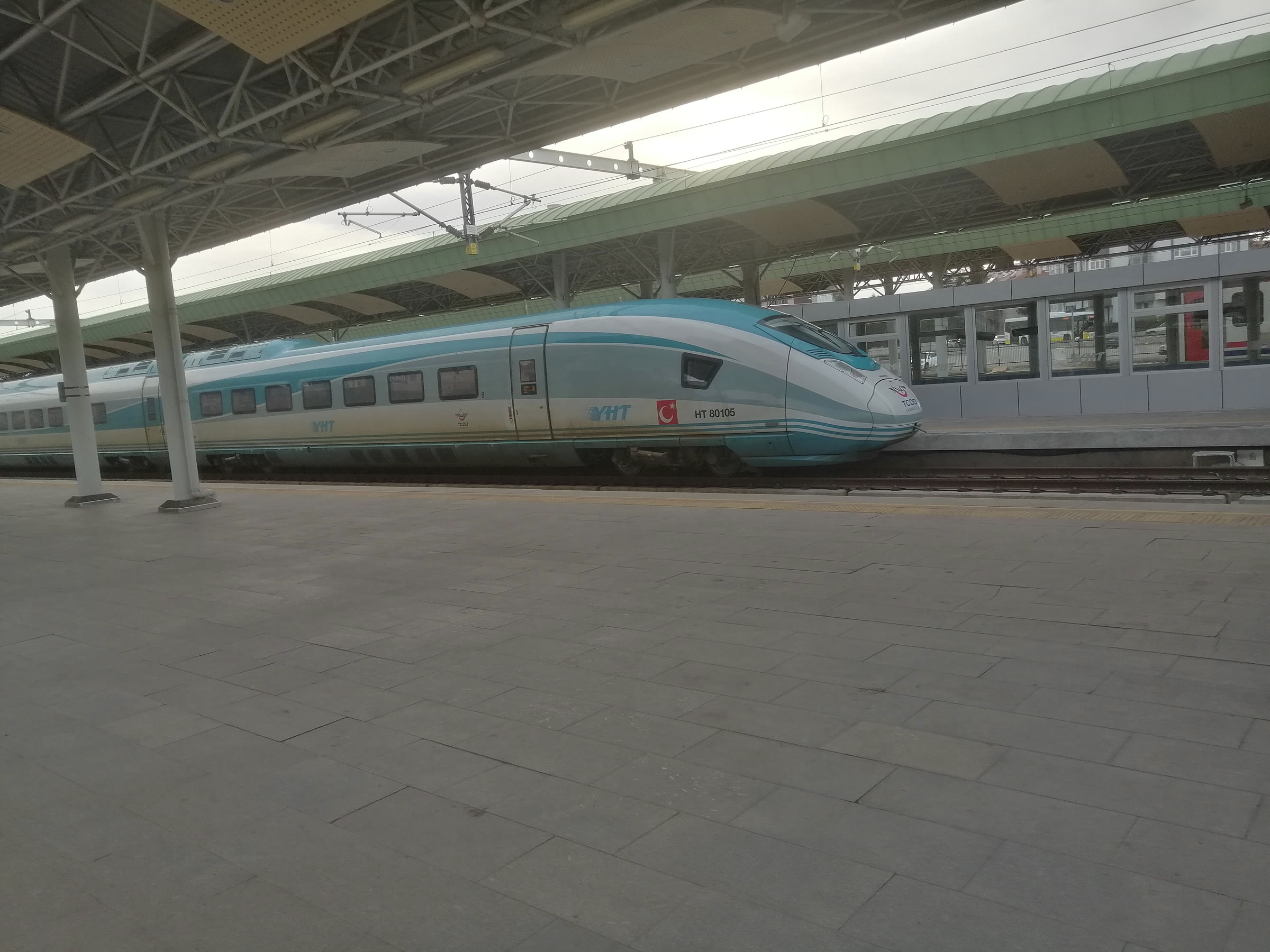 TCDD Yüksek Hızlı Treni (arşiv)