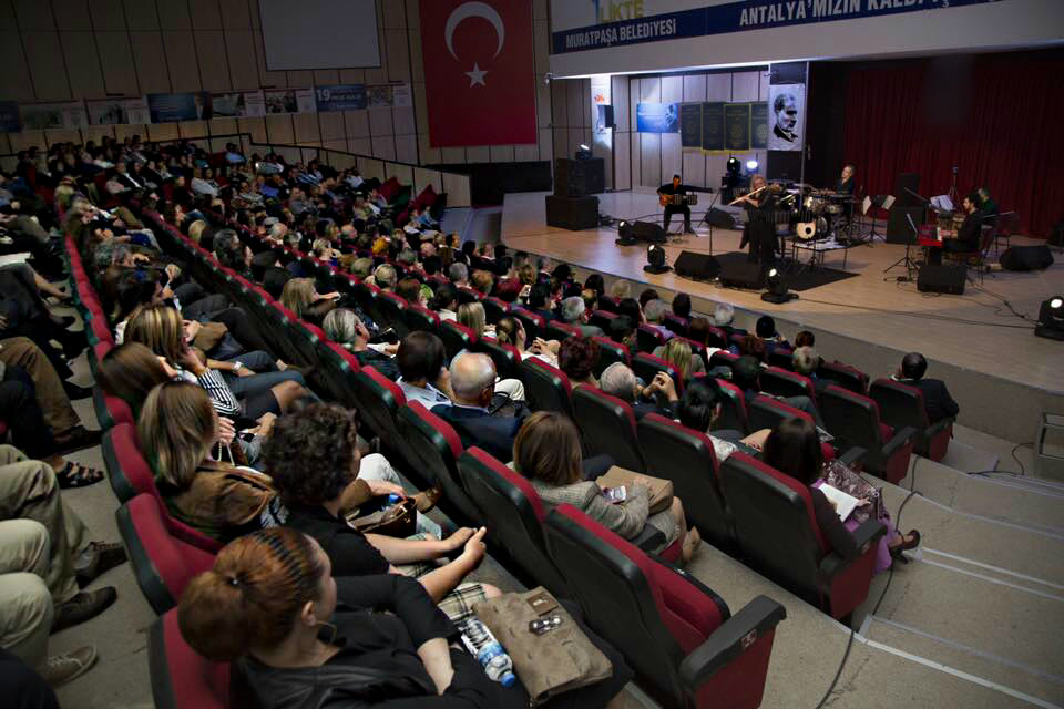Antalya Kültür Merkezi'nin konser salonu (2016, arşiv)