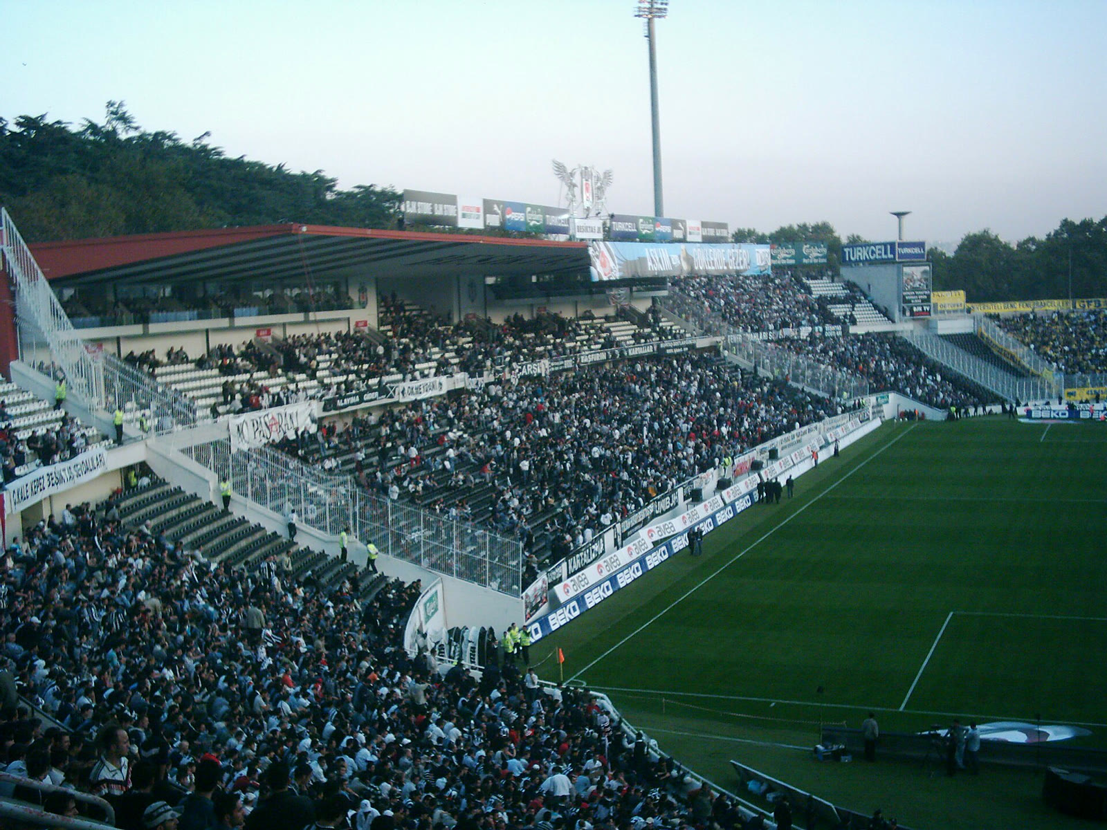 Bir Süper Lig maçında tribünler (arşiv)