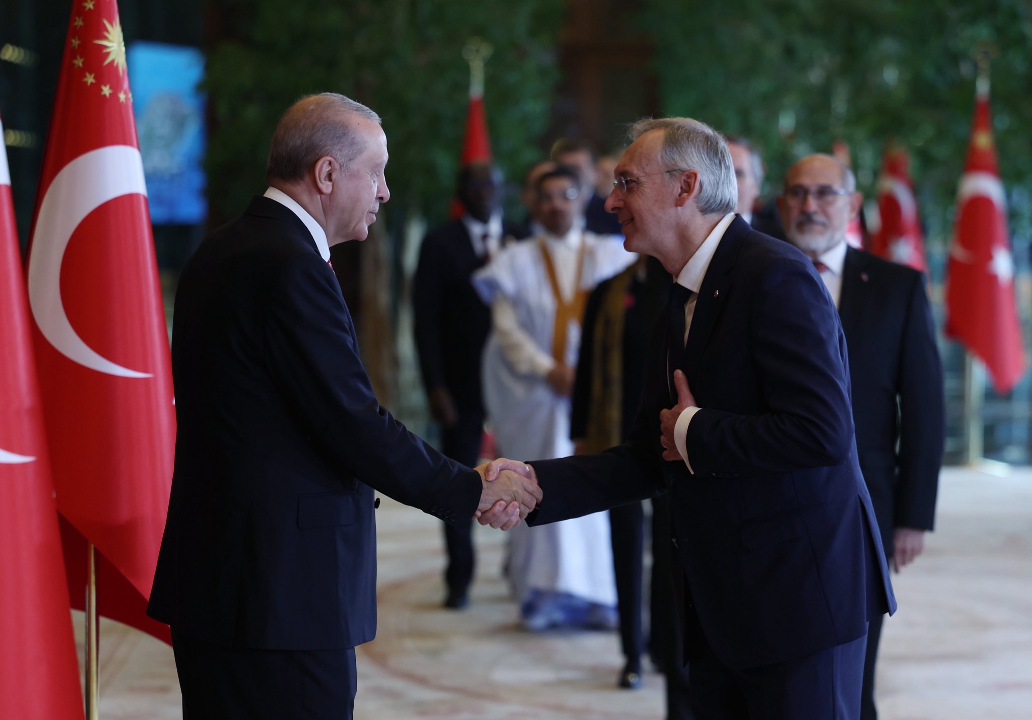 الرئيس أردوغان يستقبل التهاني في المجمع الرئاسي