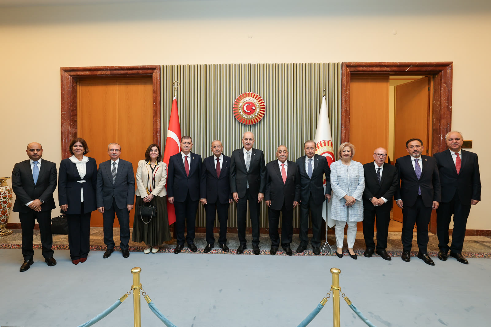 Kurtulmuş, Ürdün heyetiyle birlikte