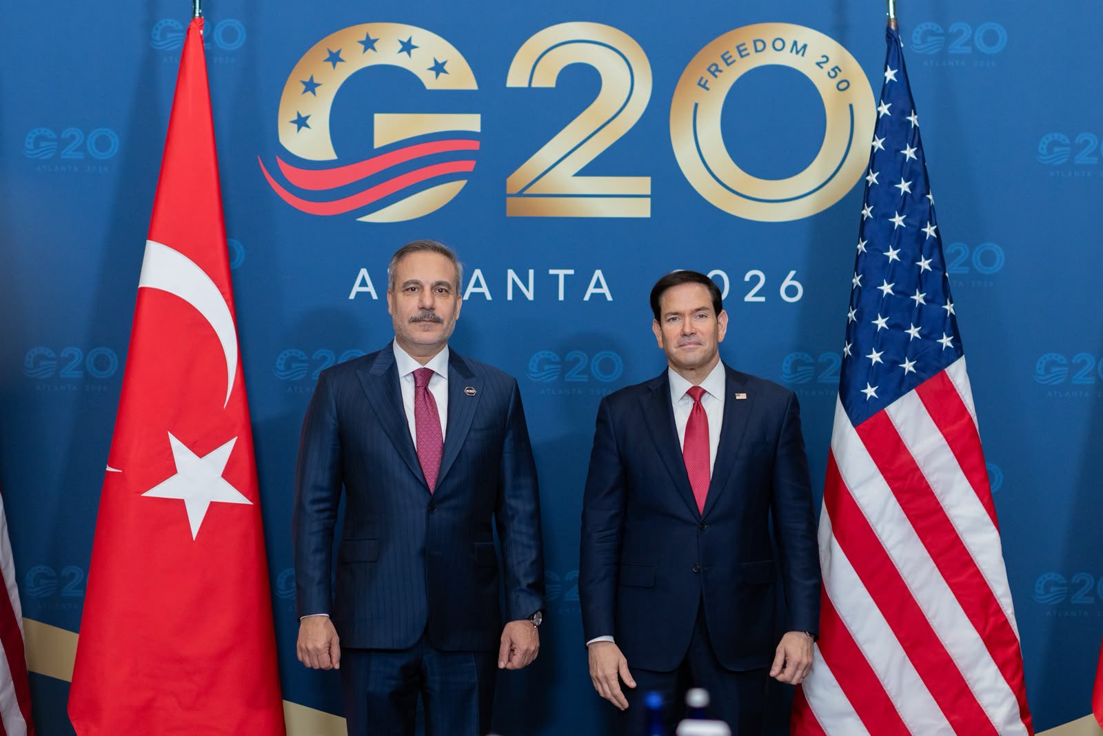 Фидан и Рубио на встрече на полях заседания министров иностранных дел G20