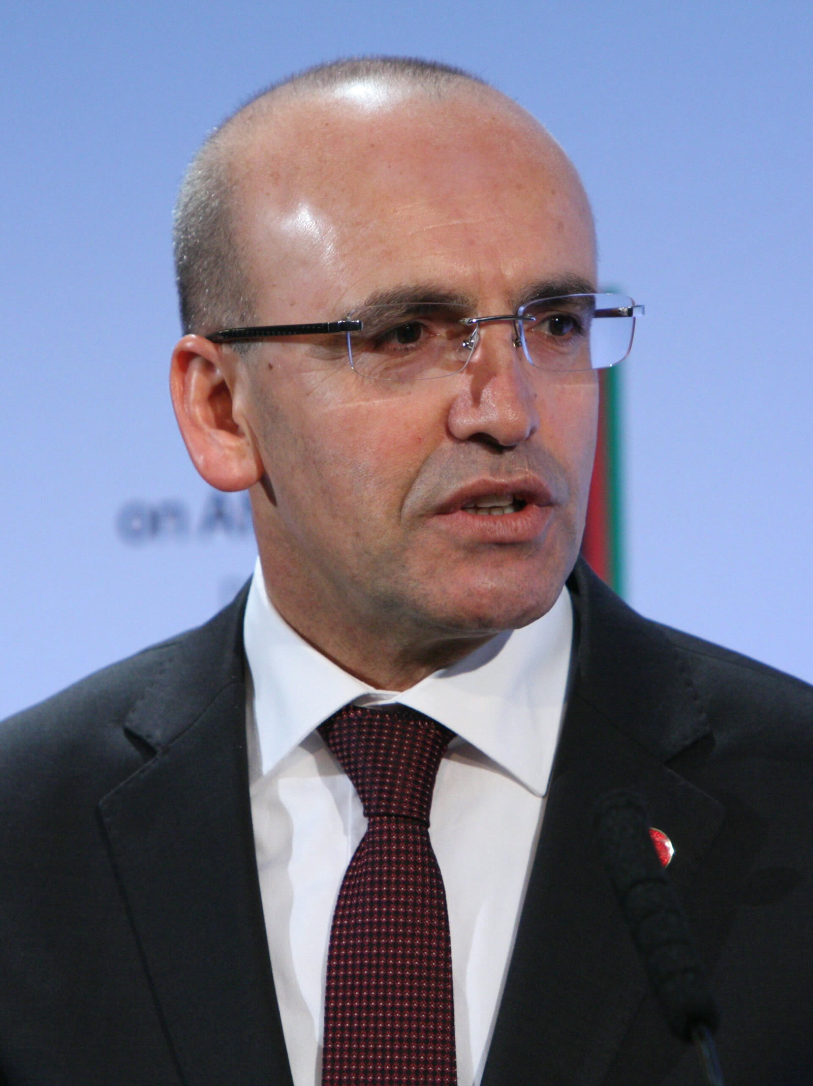 Treasury and Finance Minister Mehmet Şimşek (file photo)