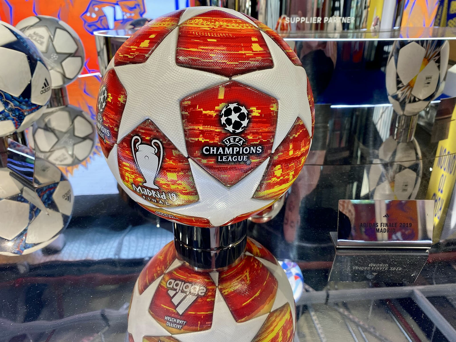 UEFA Şampiyonlar Ligi maç topu (arşiv)