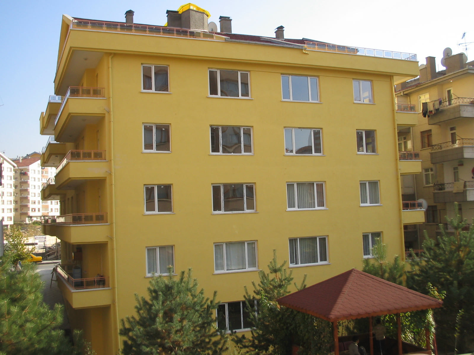 Ankara’da bir apartman (arşiv)