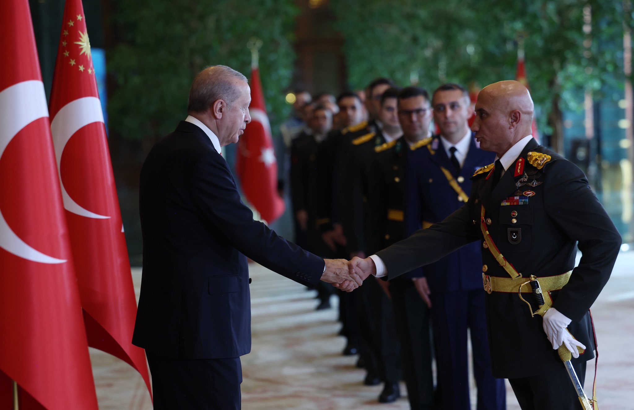 قادة القوات يهنئون الرئيس أردوغان