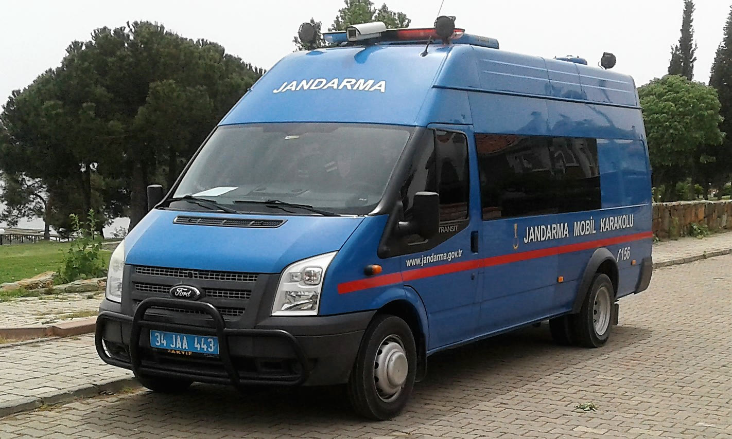 Jandarma mobil karakol aracı (arşiv)