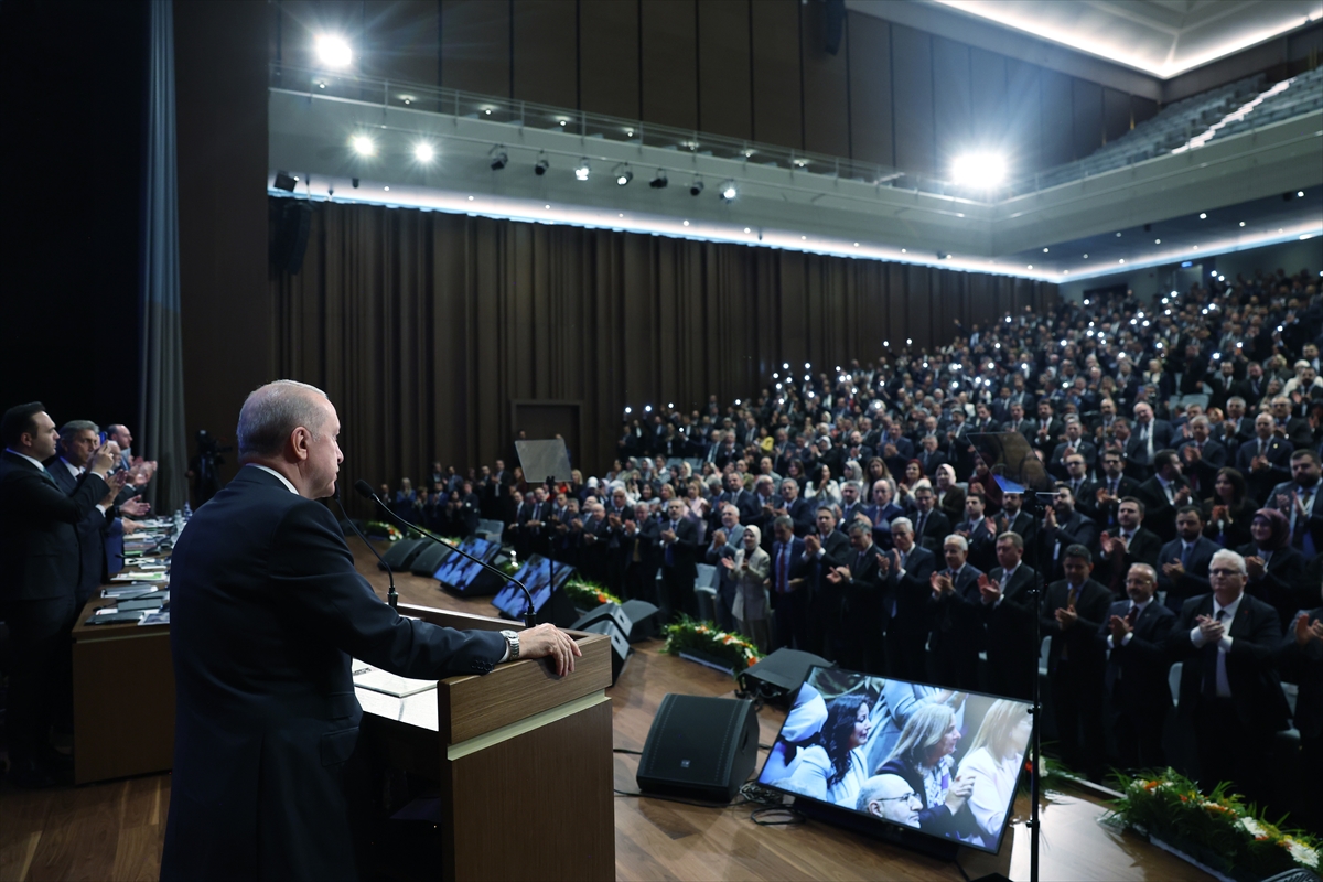 AK Parti Kongre Merkezi’ndeki salon