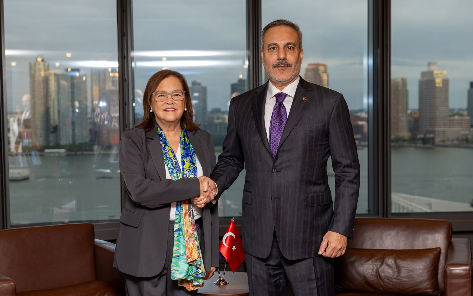 Dışişleri Bakanı Hakan Fidan ve El Salvador Dışişleri Bakanı Alexandra Hill