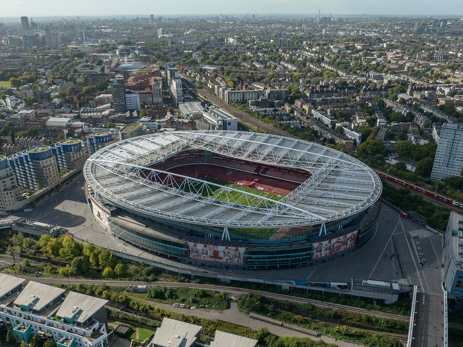 Arsenal'in stadı Emirates
