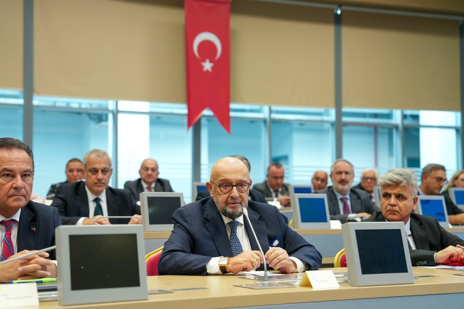 Toplantıya katılan kurum temsilcileri