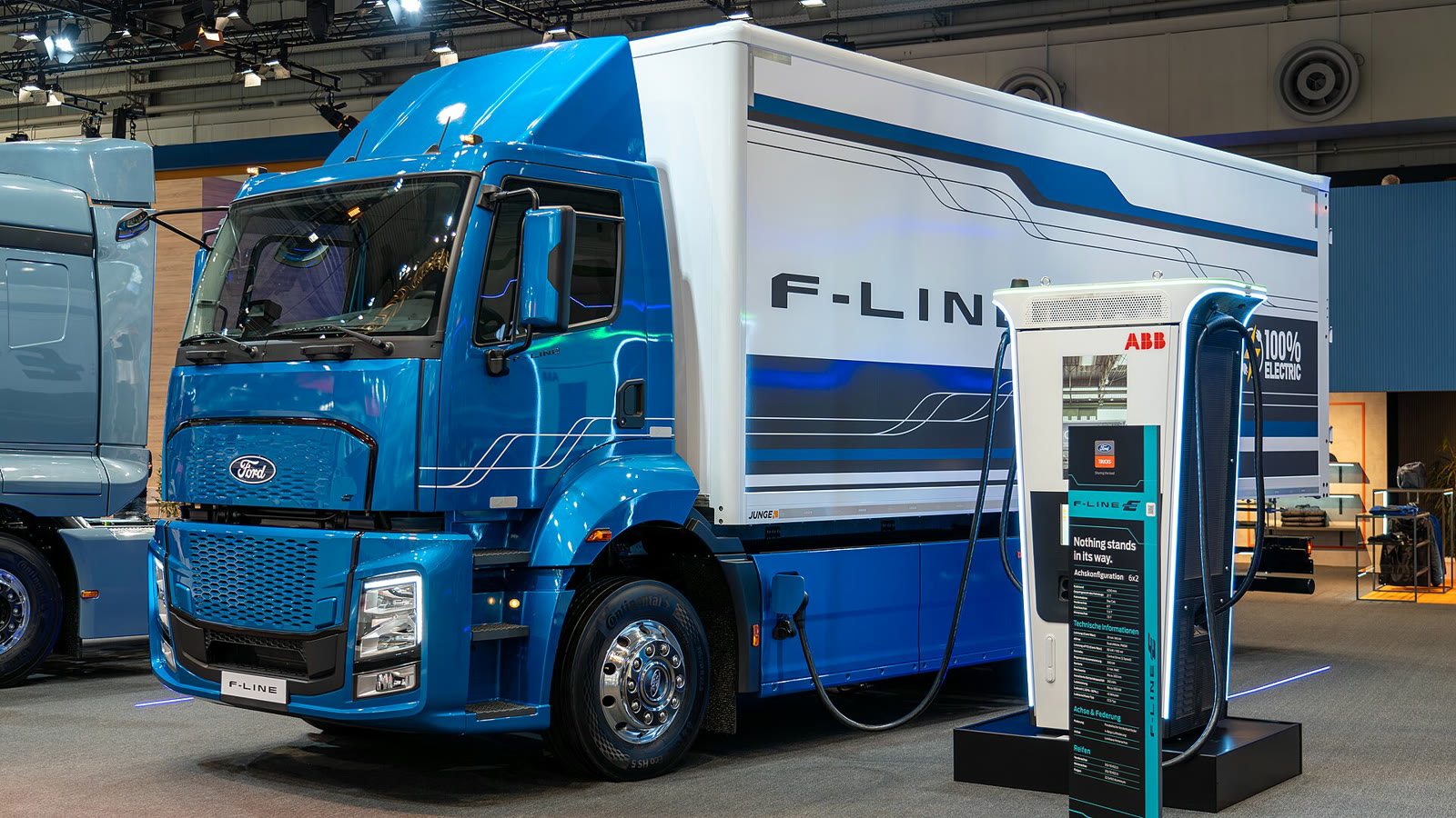 Ford Otosan'ın F-LINE E kamyonu, IAA 2024 fuarında (arşiv)