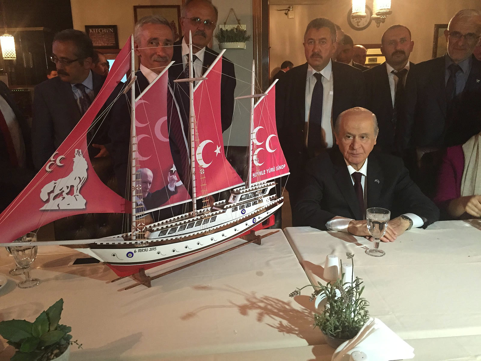 Devlet Bahçeli (arşiv)