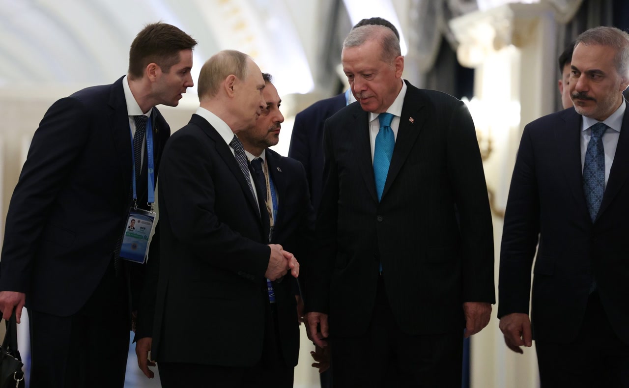 Erdoğan ve Putin, 2025'teki görüşmelerinde (arşiv)