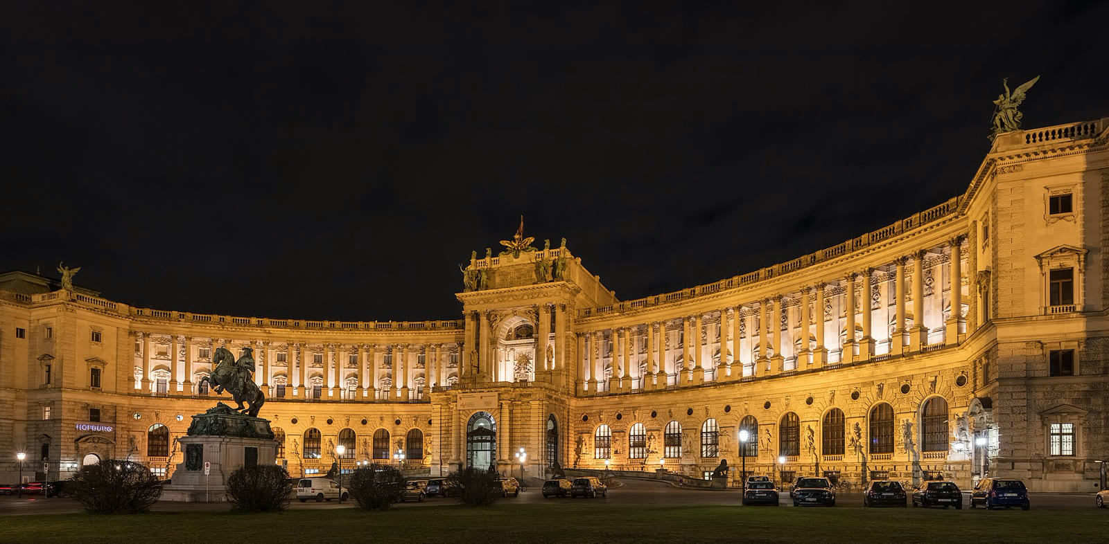 Viyana'daki Hofburg Sarayı (arşiv)
