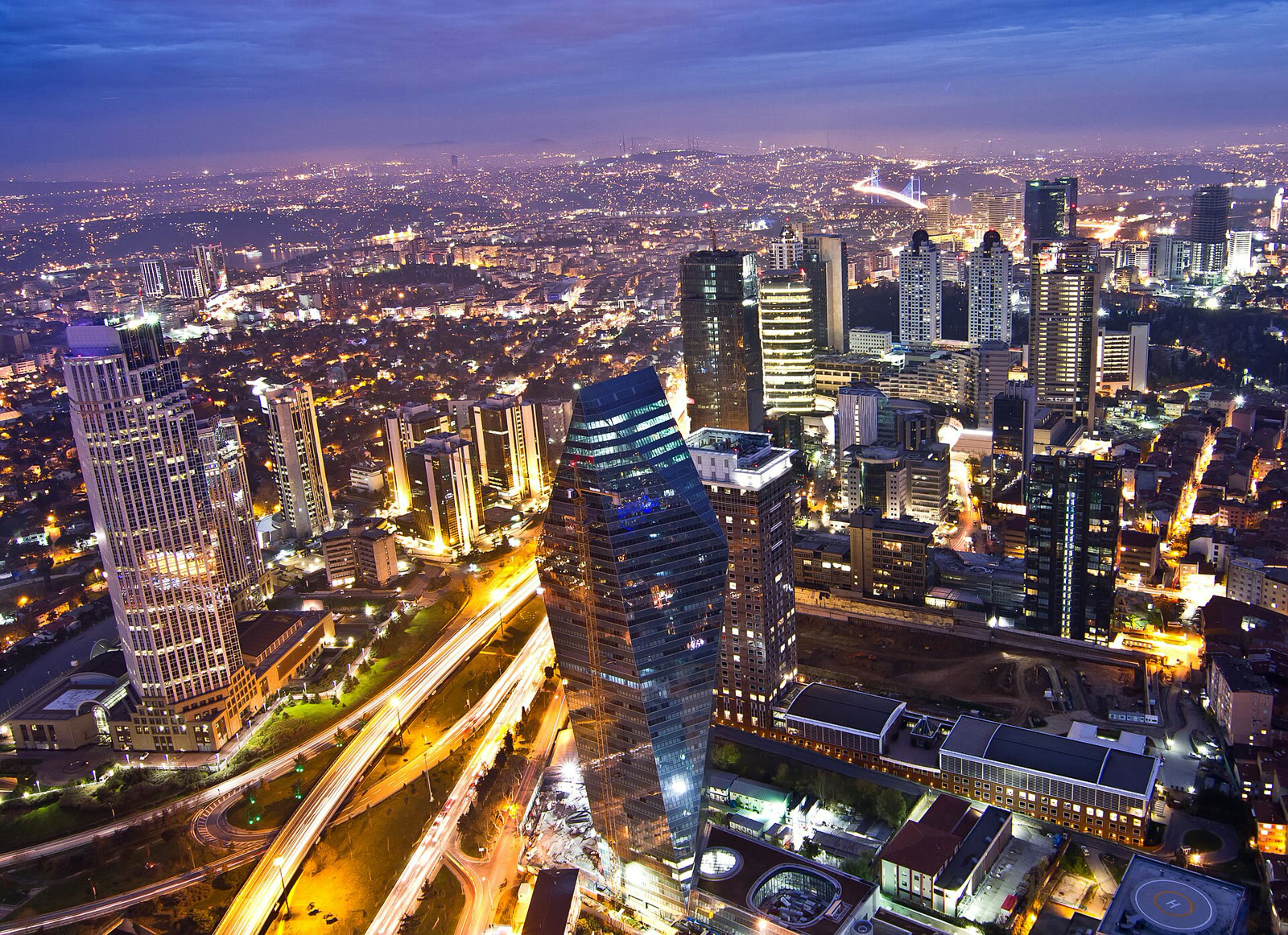 İstanbul'un finans merkezi Levent (arşiv)