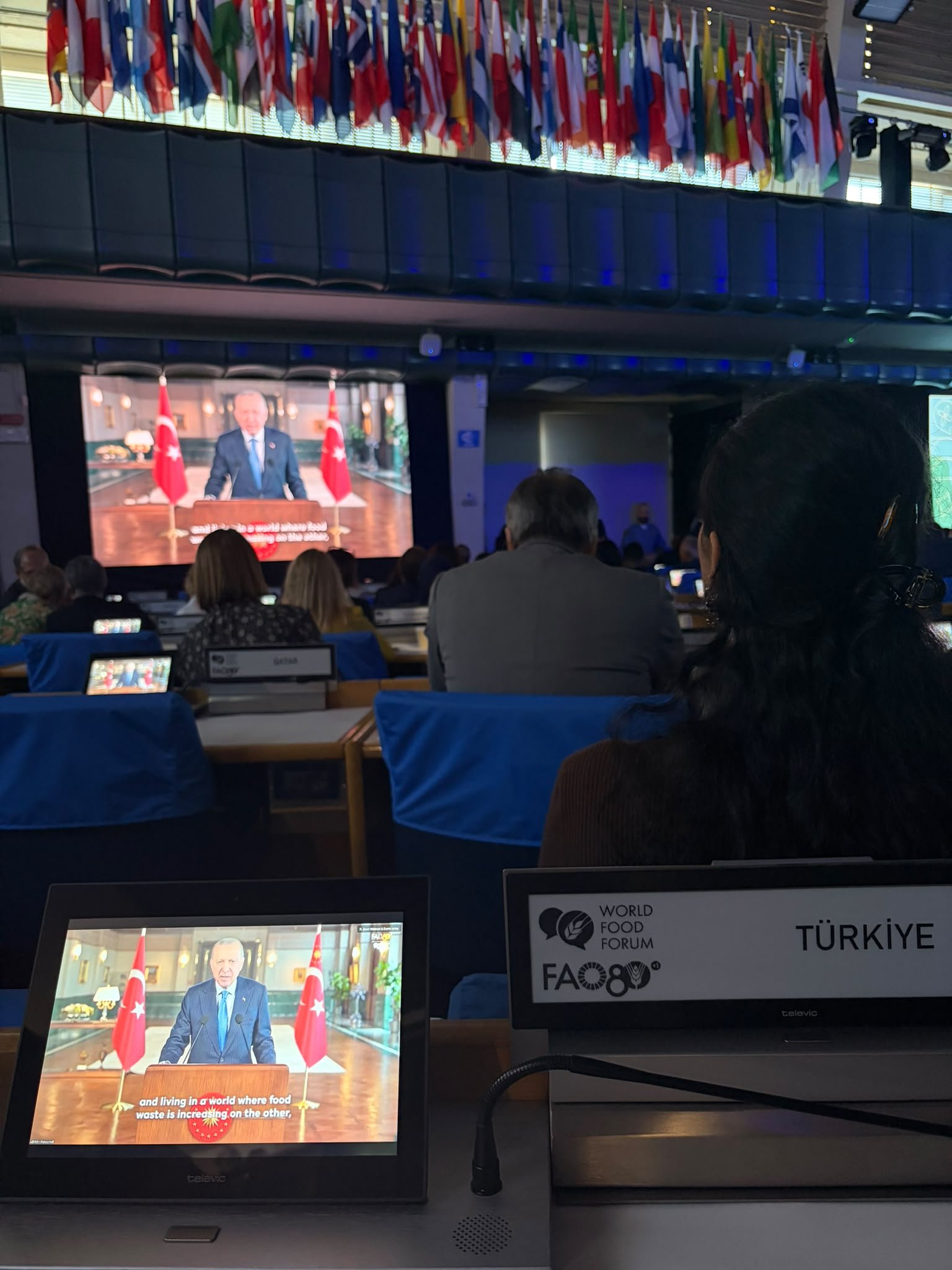 FAO genel kurul salonunda Türkiye masası ve Erdoğan'ın mesajı