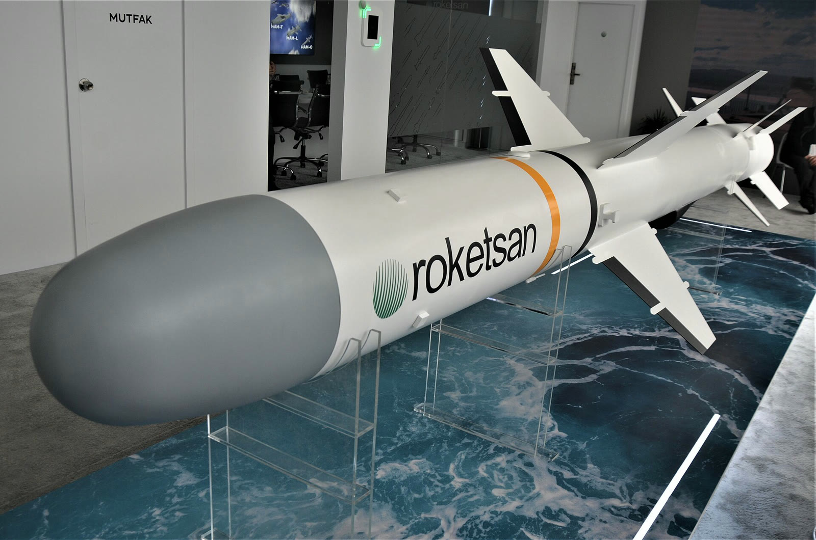 TEKNOFEST'te sergilenen bir ROKETSAN füzesi (arşiv)