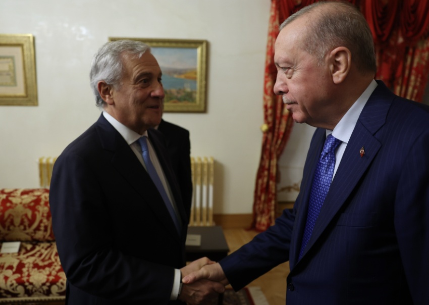 President Erdoğan shakes hands with Italian Foreign Minister Tajani
